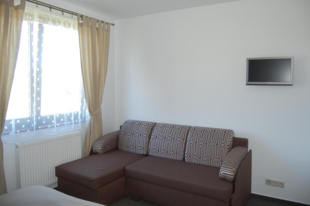 Relax Penzion J&L Pavčina Lehota Exterior foto
